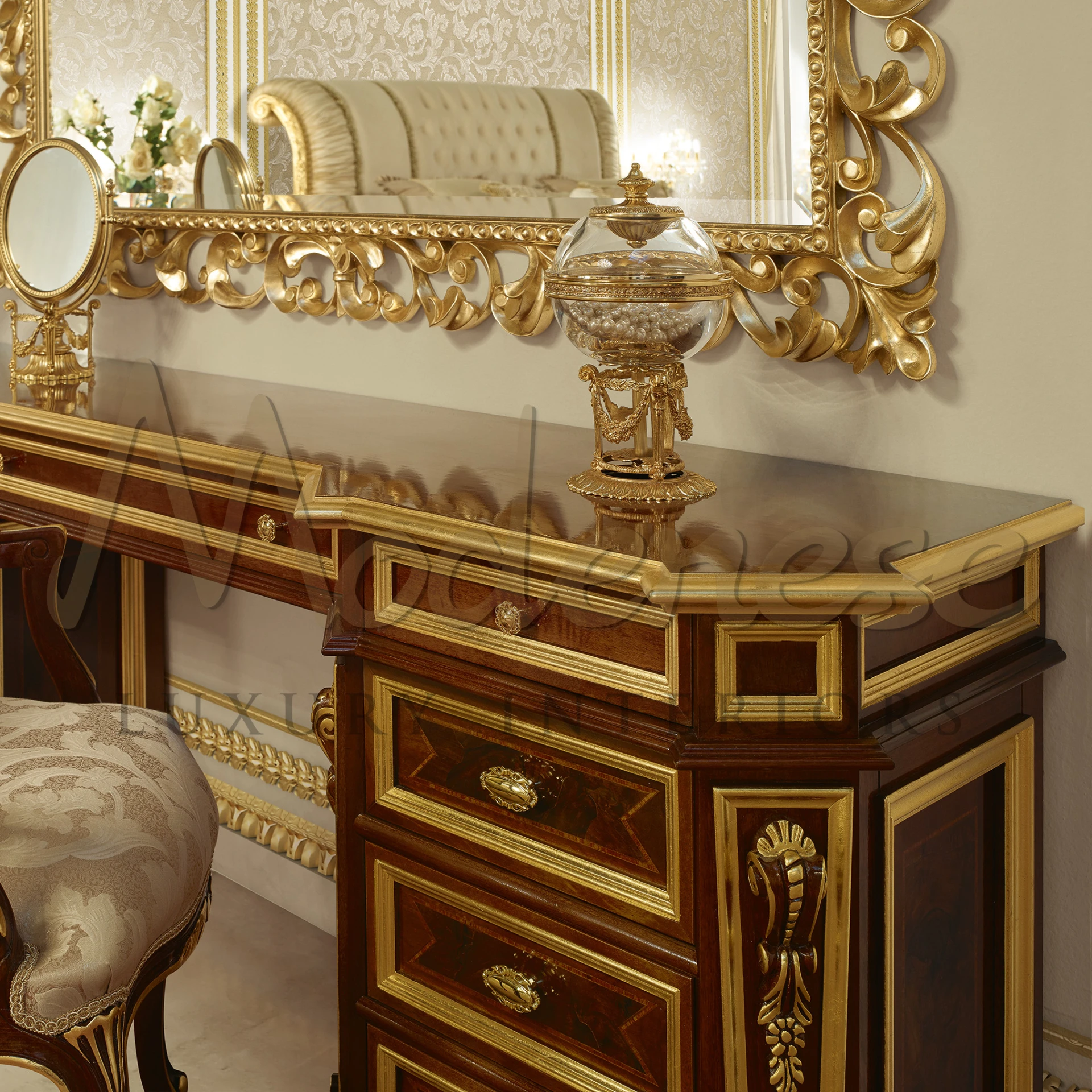 Gold mirrored dressing table sales