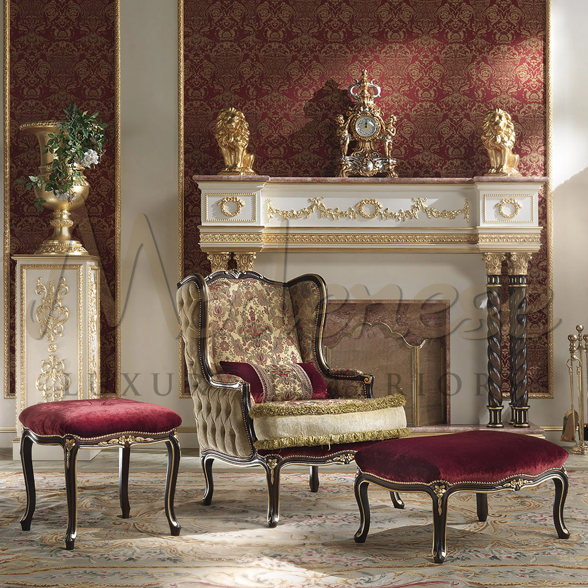 Made in Italy Ivory and Gold Leaf Classical Column Stand for Villas
