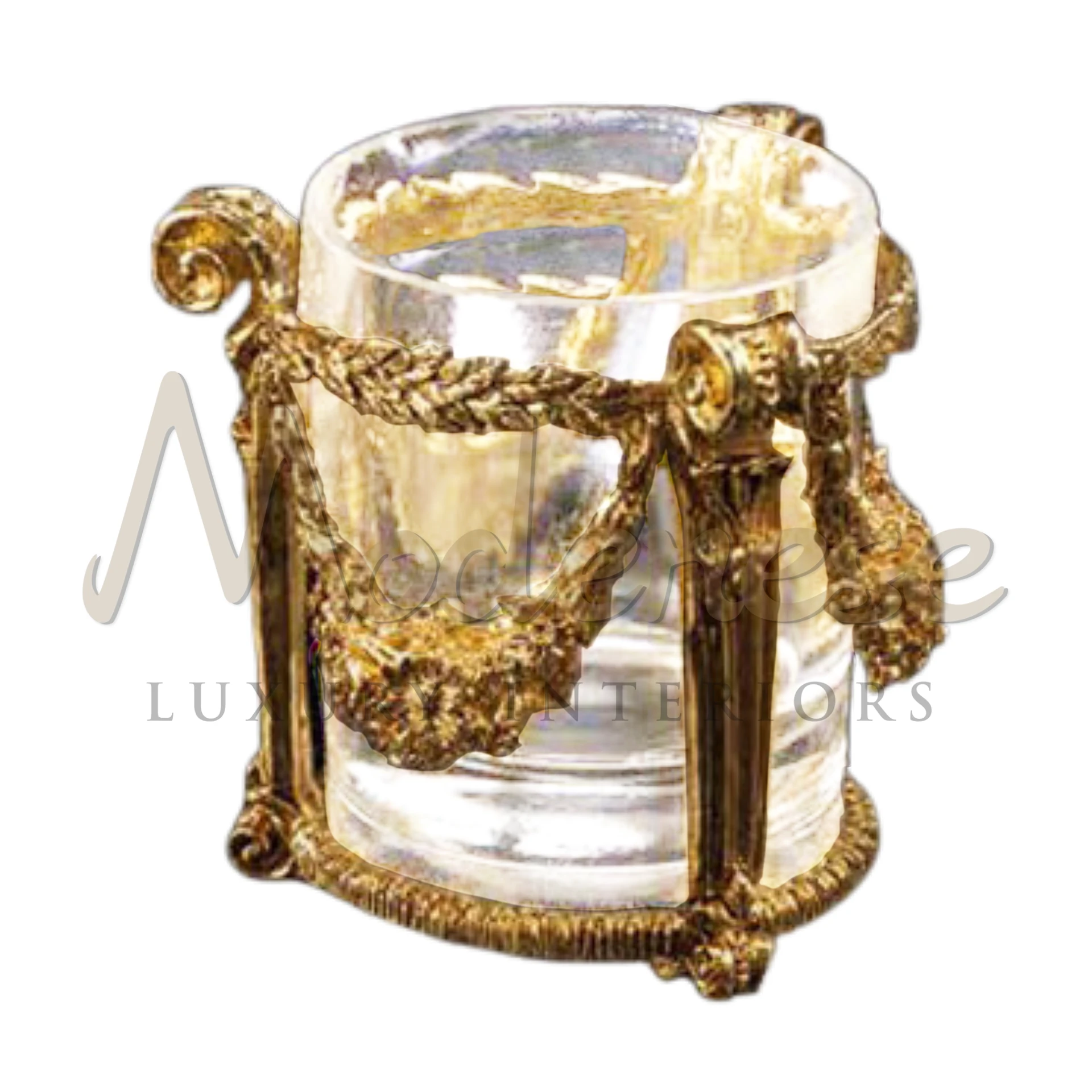Classical Gold Toothbrush Holder, elegantly organizing toothbrushes with intricate patterns, enhancing the bathroom's aesthetic and hygiene.