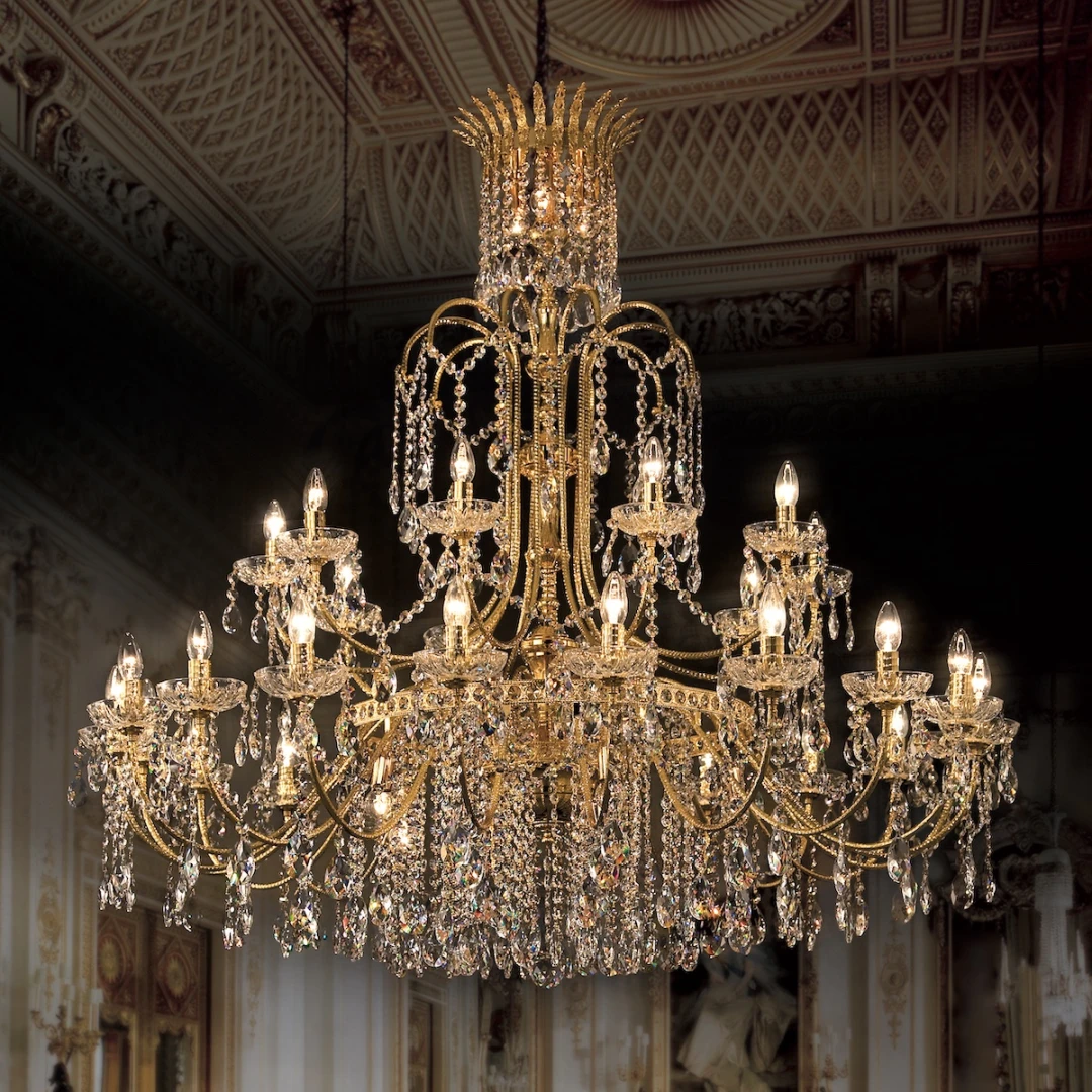 Home decor lighting idea personalized by modenese luxury chandelier manufacturing in venice