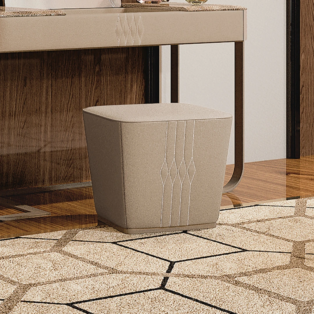 Classic style bespoke venetian pouffes are just considered those tactical pieces of furniture which will always bring a touch of charm to your furnishing project.