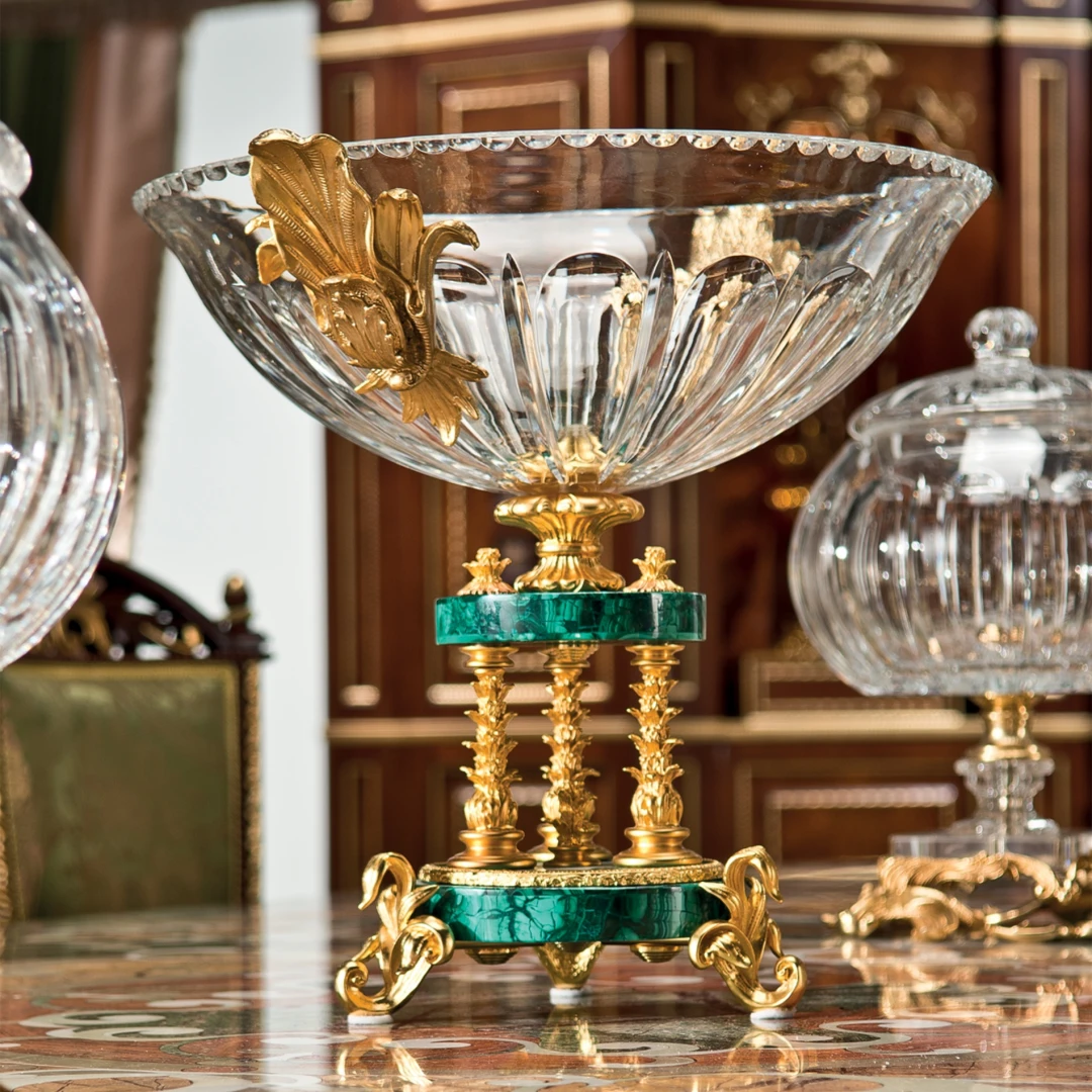 Add a touch of sophistication to your decor with our exquisite vases, perfect for displaying fresh flowers or enhancing your space with their artistic beauty.