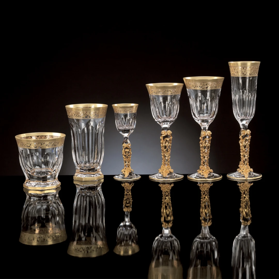 Elevate your dining table with our premium cutlery sets, offering both functionality and elegance for your meals.