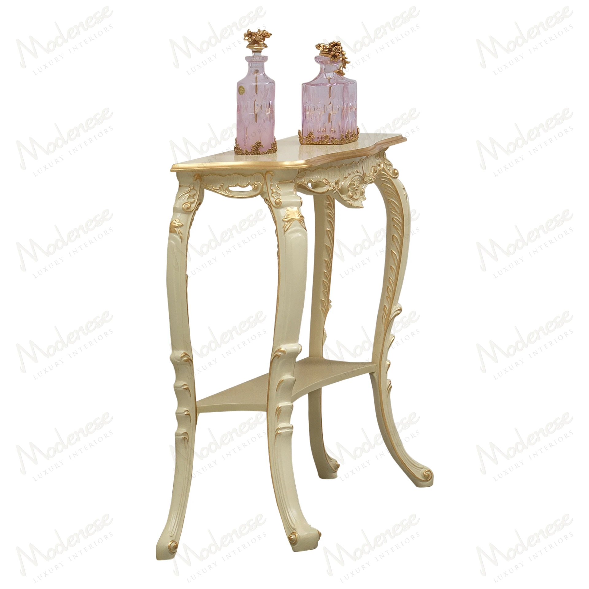CLASSIC FURNITURE Aurora Charm Console