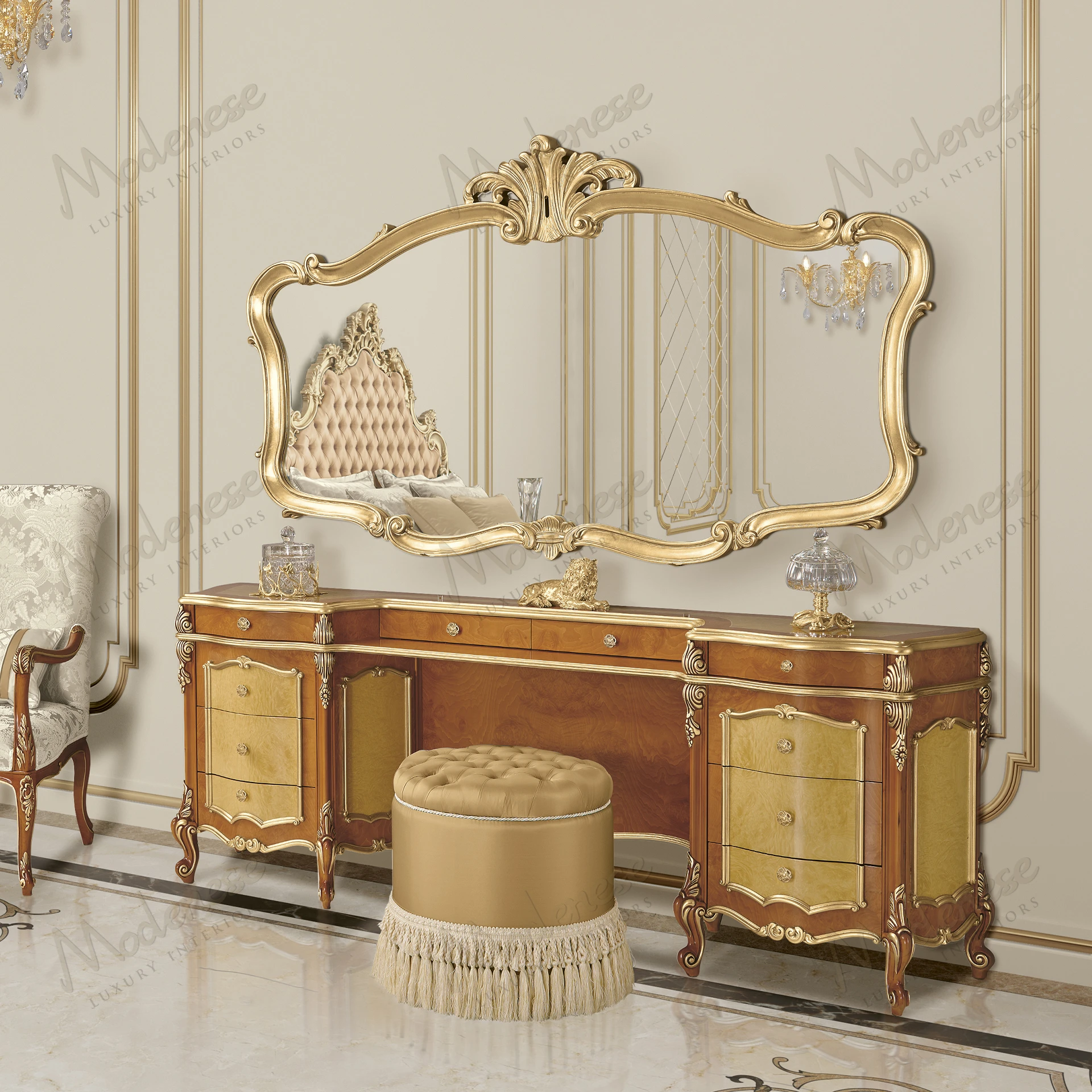 Royal Blend Round Pouf