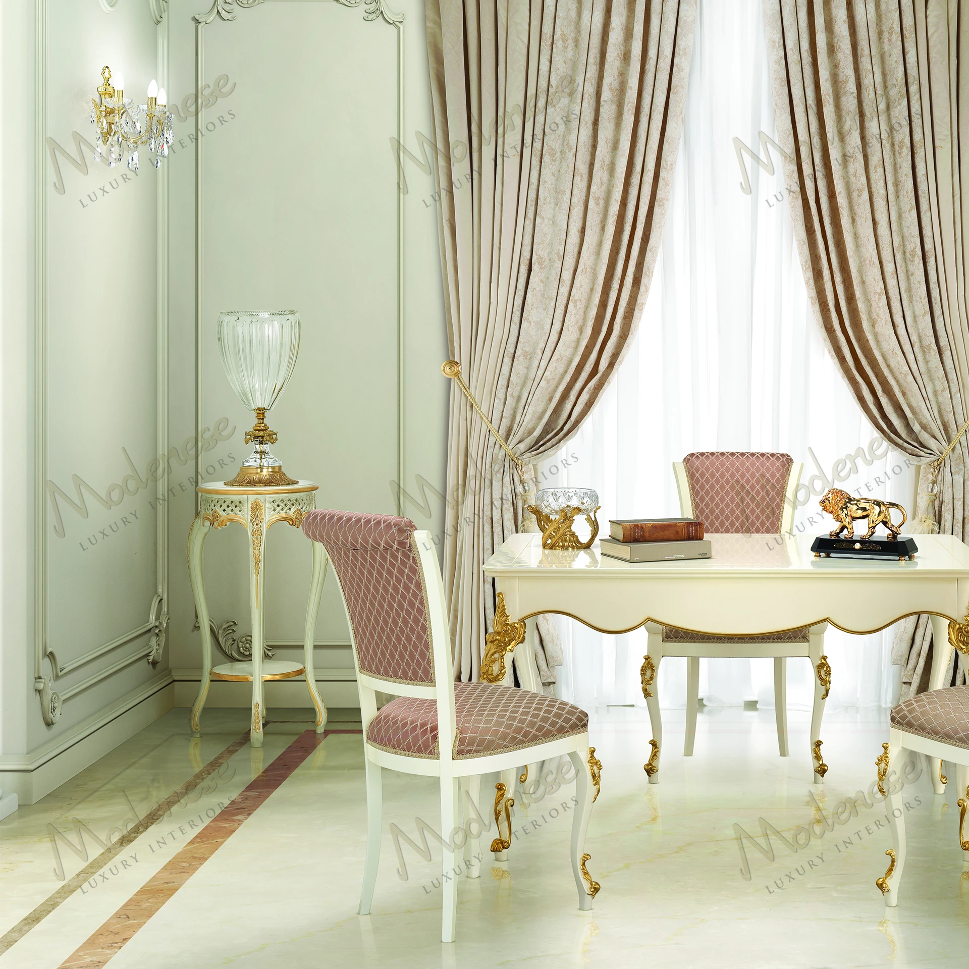 Pearl Luxury Vase Stand, ivory lacquered finish, gold leaf details, smooth surface, luxurious feel