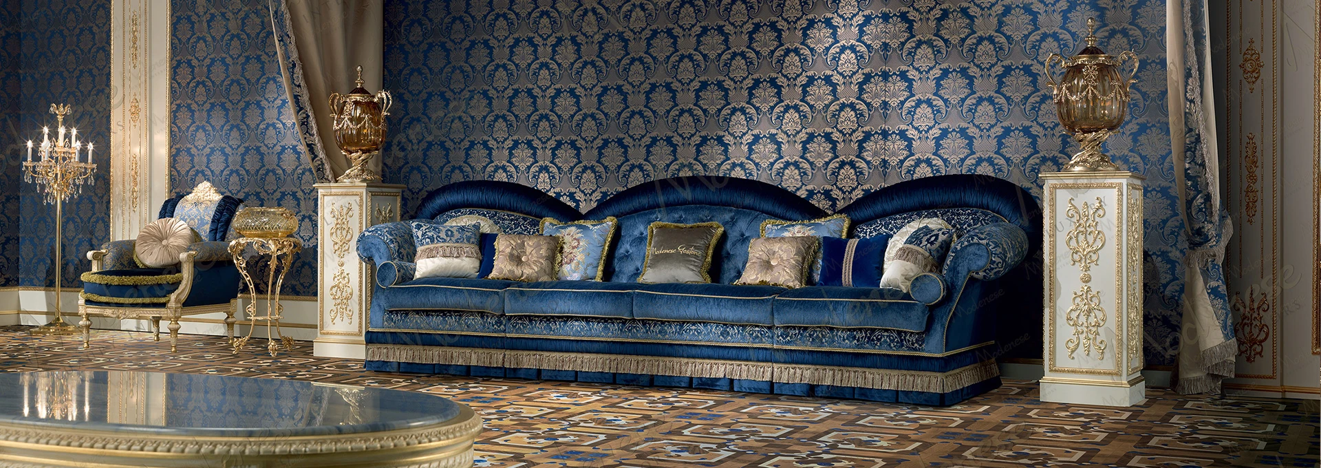 Elaborately detailed Curtains Modenese in a classic living room, showcasing the intricate golden damask of a luxury Sarelli fabric.