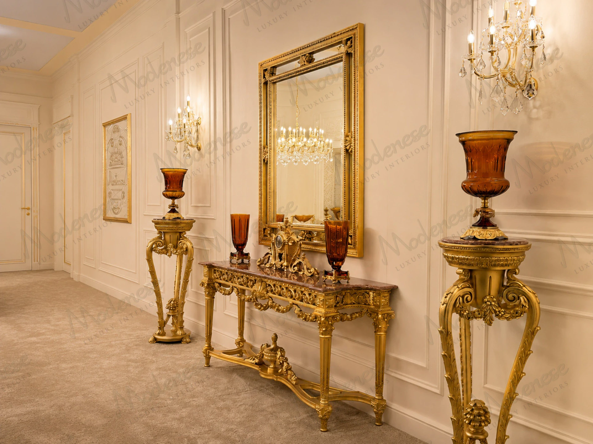 Classic Italian pedestal for decorative vases and flowers
